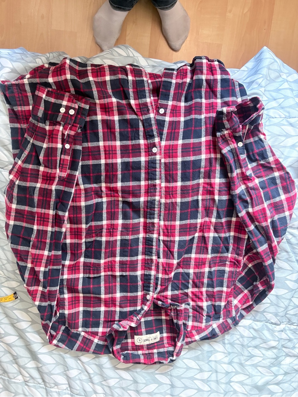Men's Casual Red & Navy Plaid Button-Down Shirt - Picture 3 of 3